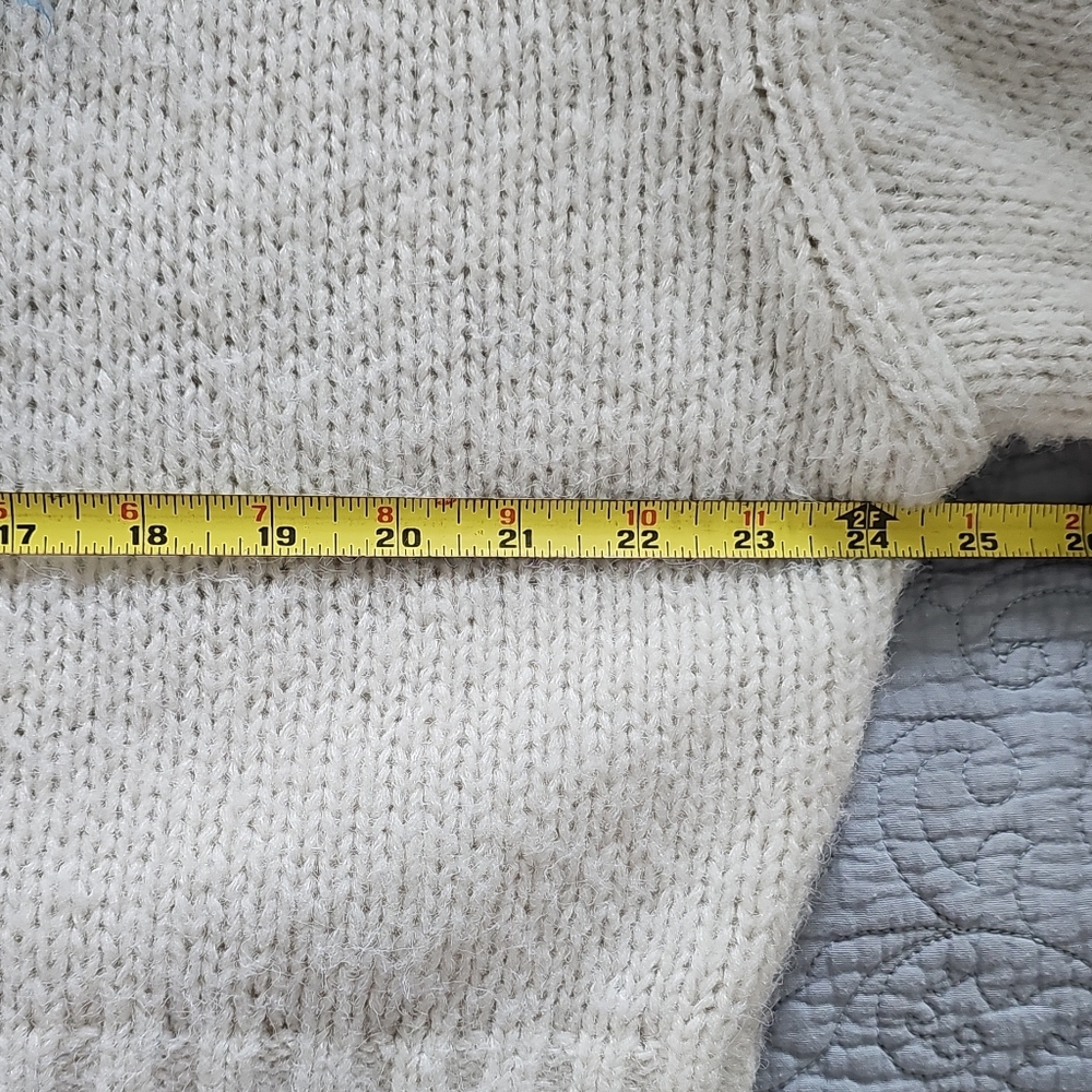 Buttermelon Colorful Fringe Women's Sweater - Picture 9 of 9